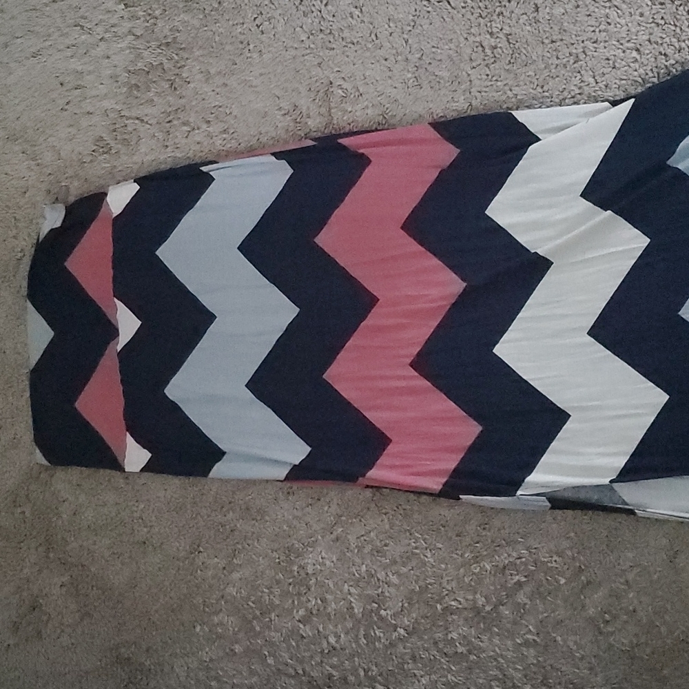 Chevron pattern maxi skirt